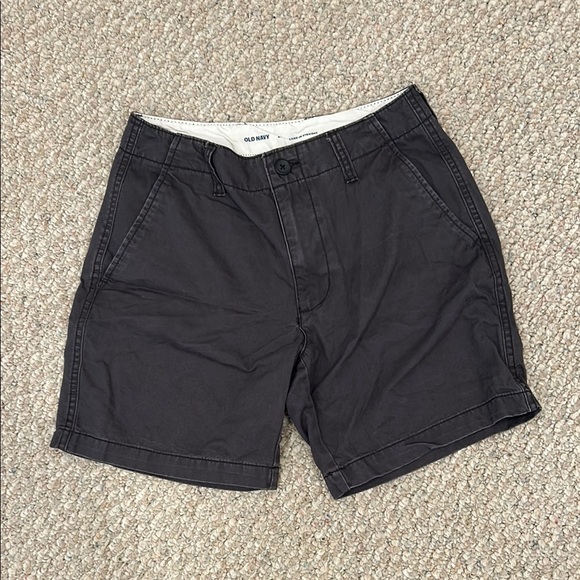 Old Navy Men's Black Shorts - Picture 1 of 3